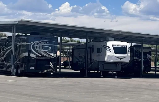 Wide aisles for easy RV maneuvering